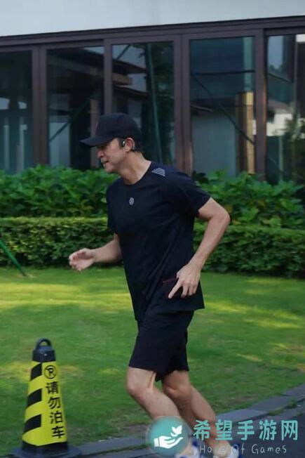 变形坦克2BOSS战投稿：装甲列车全解析，教你轻松通关秒变战神！