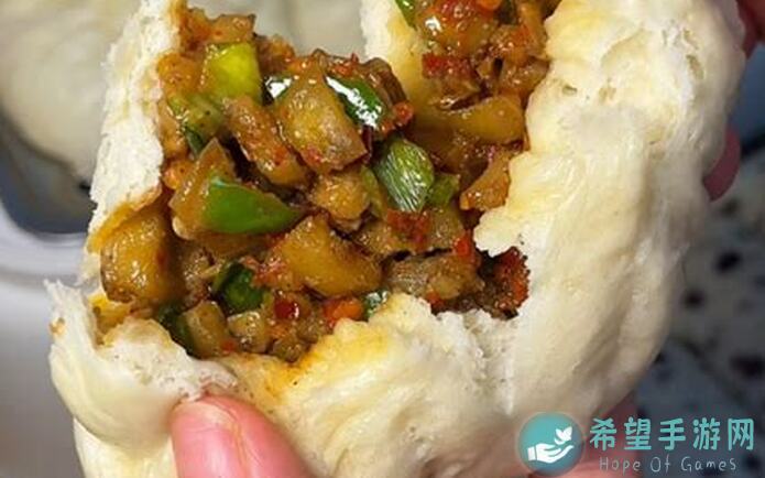 小生活廉价精力菜，只需茄子！3招轻松学会，茄子新吃法让你秒变厨神